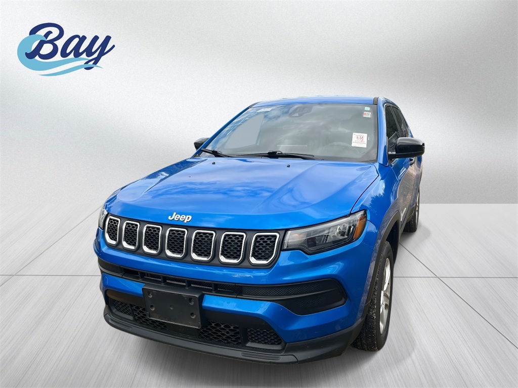 2023 Jeep Compass Sport's photo