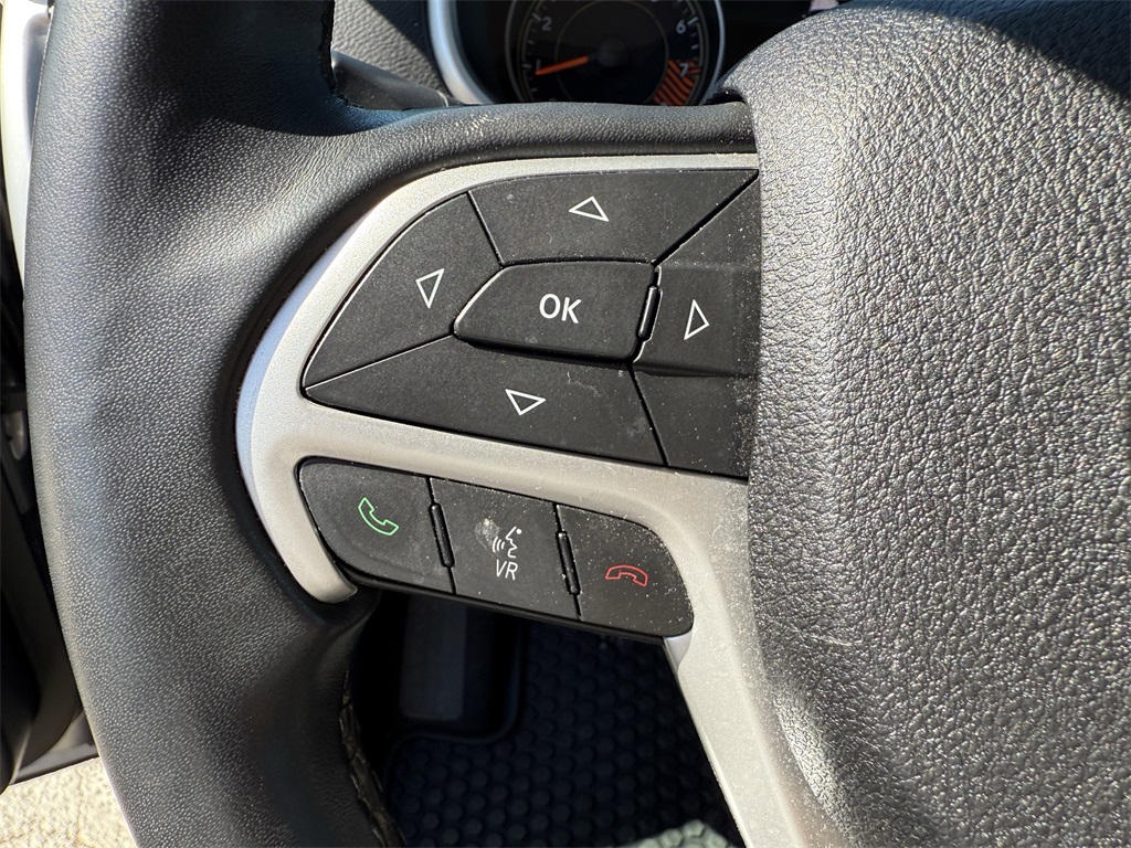 2015 Jeep Cherokee Trailhawk Silver at Durrett Motor Company