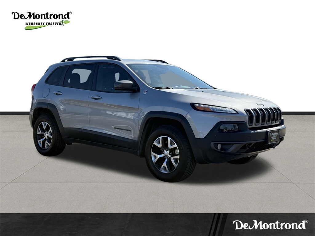 2015 Jeep Cherokee Trailhawk Silver at Durrett Motor Company