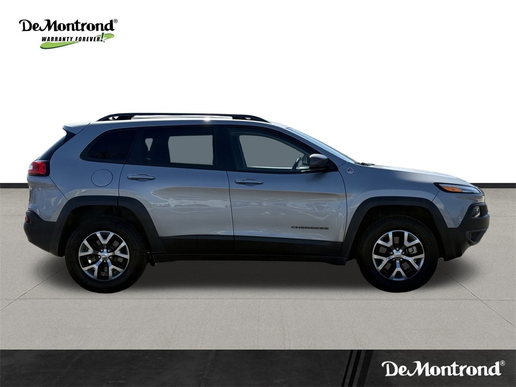 2015 Jeep Cherokee Trailhawk Silver at Durrett Motor Company