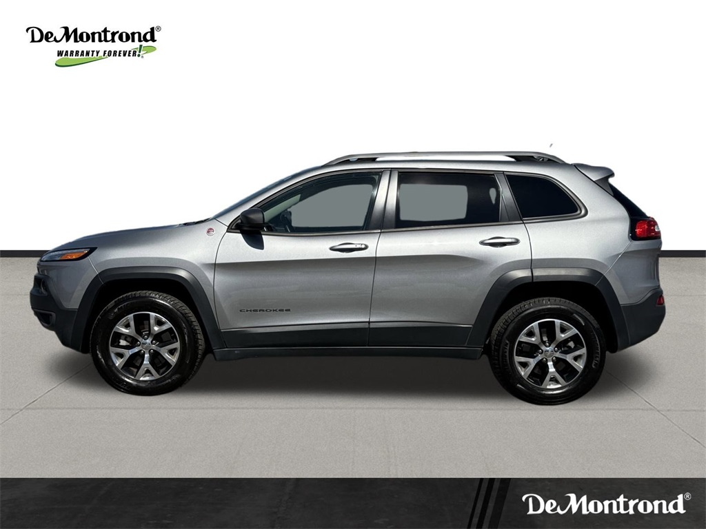 2015 Jeep Cherokee Trailhawk Silver at Durrett Motor Company