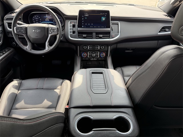 2023 Chevrolet Suburban RST - 11