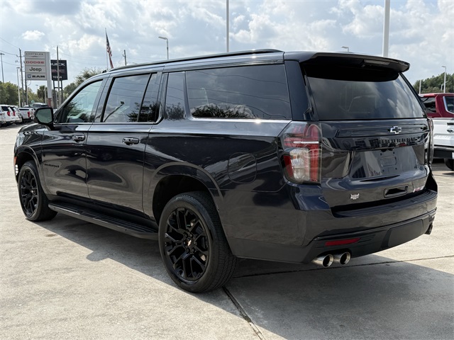 2023 Chevrolet Suburban RST - 5