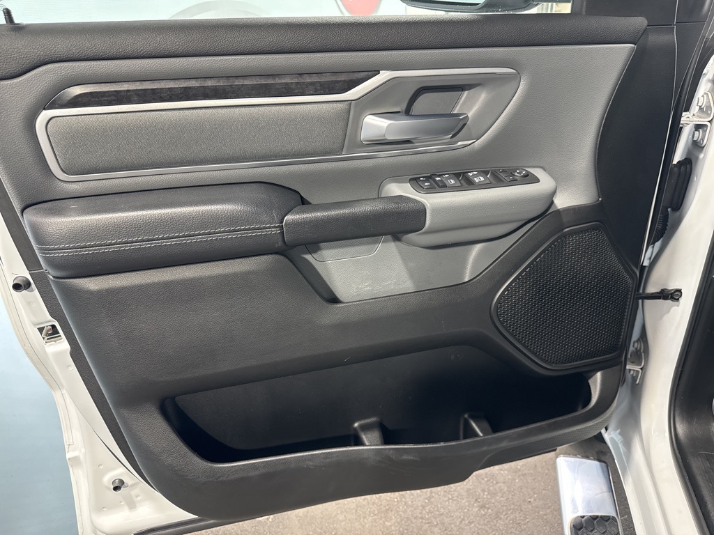 Thumbnail: 2022 RAM 1500 - 32