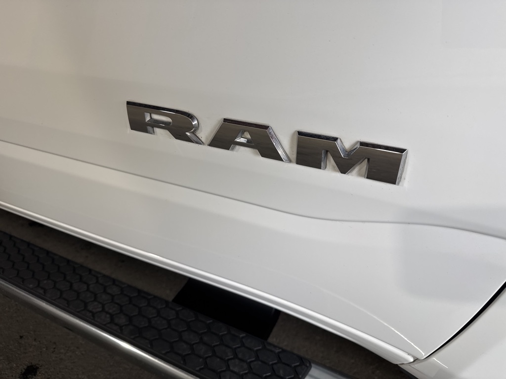 Thumbnail: 2022 RAM 1500 - 9