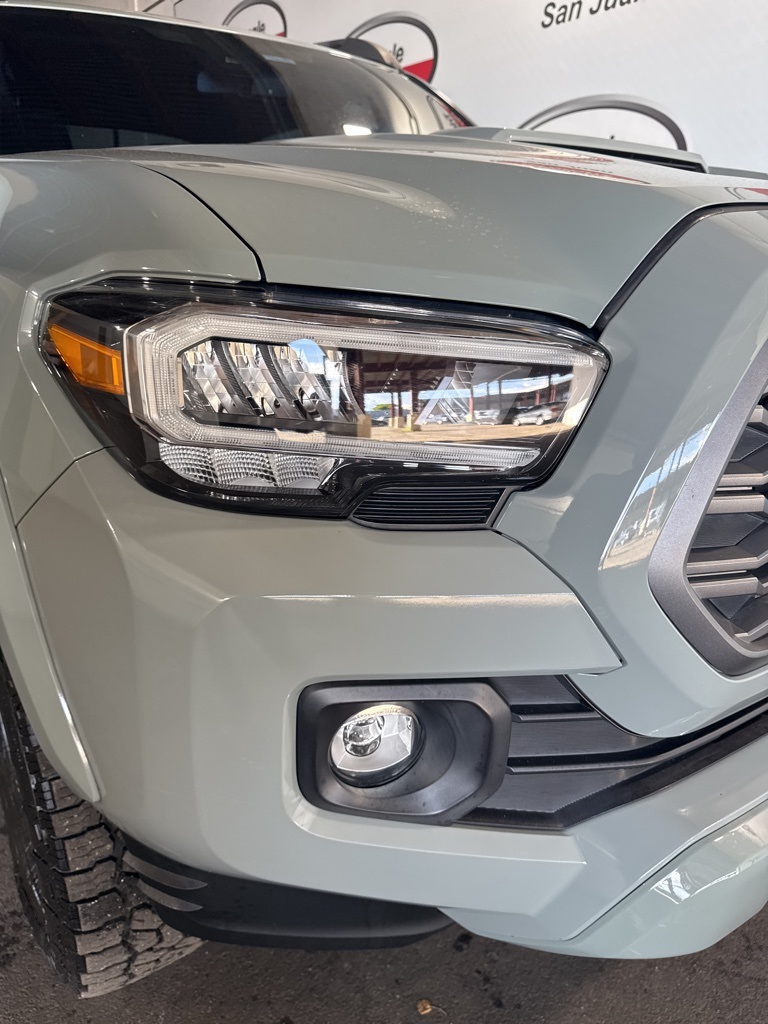 Thumbnail: 2022 Toyota Tacoma - 13