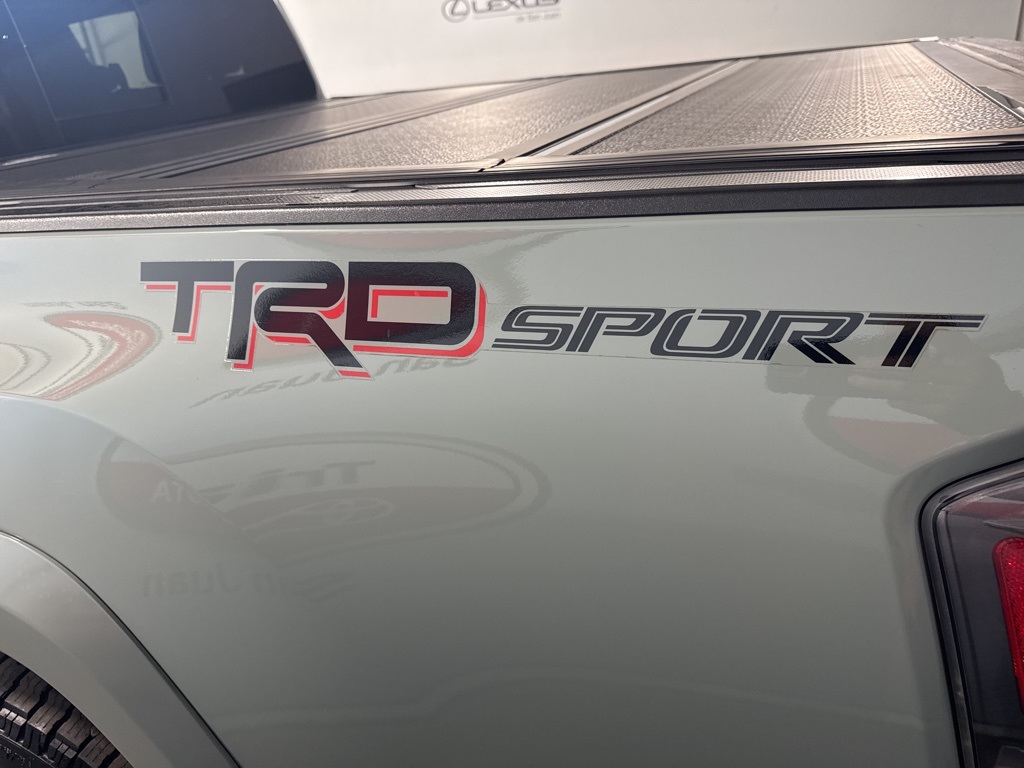 Thumbnail: 2022 Toyota Tacoma - 18