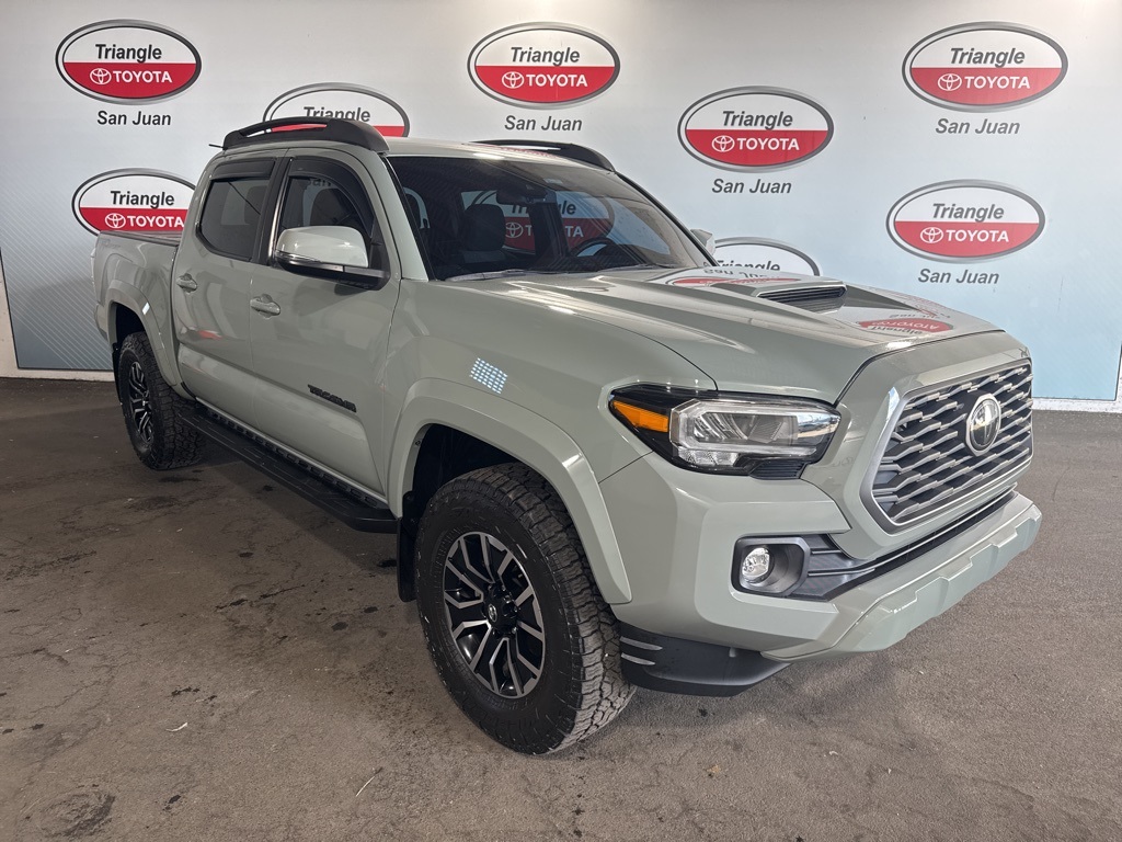 Thumbnail: 2022 Toyota Tacoma - 3