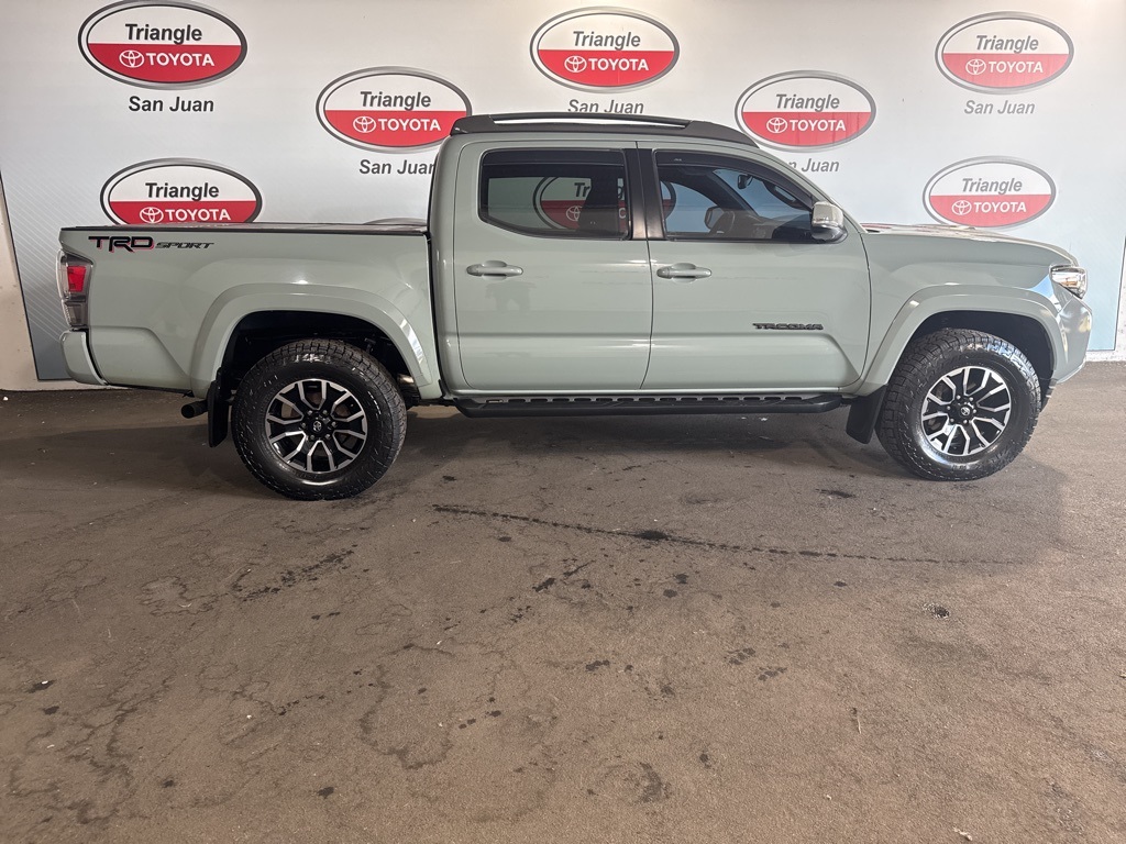 Thumbnail: 2022 Toyota Tacoma - 6