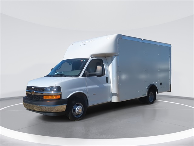 2022 Chevrolet Express Chassis 3500 Cutaway 159