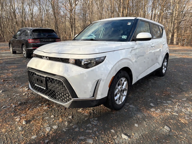 2023 Kia Soul LX FWD