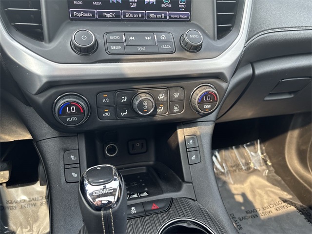 Used 2017 GMC Acadia For Sale in New Hudson, MI