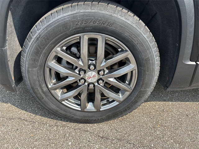Used 2017 GMC Acadia For Sale in New Hudson, MI