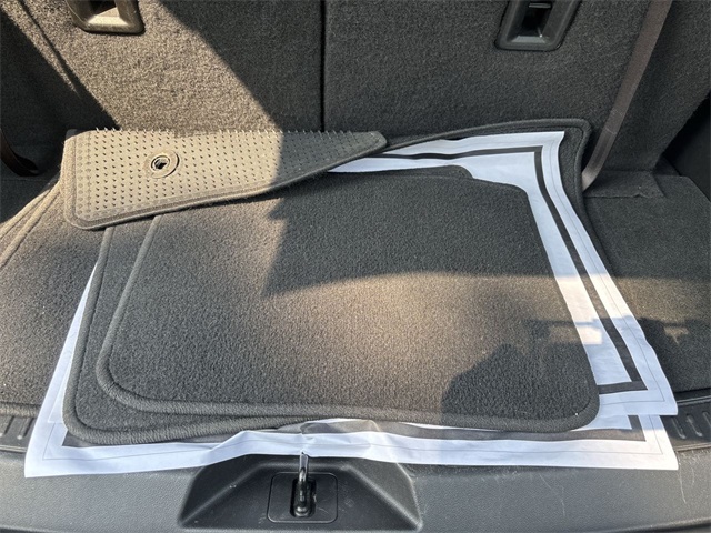 Used 2017 GMC Acadia For Sale in New Hudson, MI