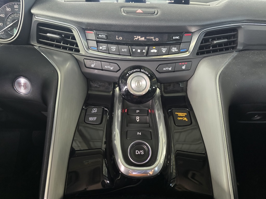 Thumbnail: 2022 Acura TLX - 17