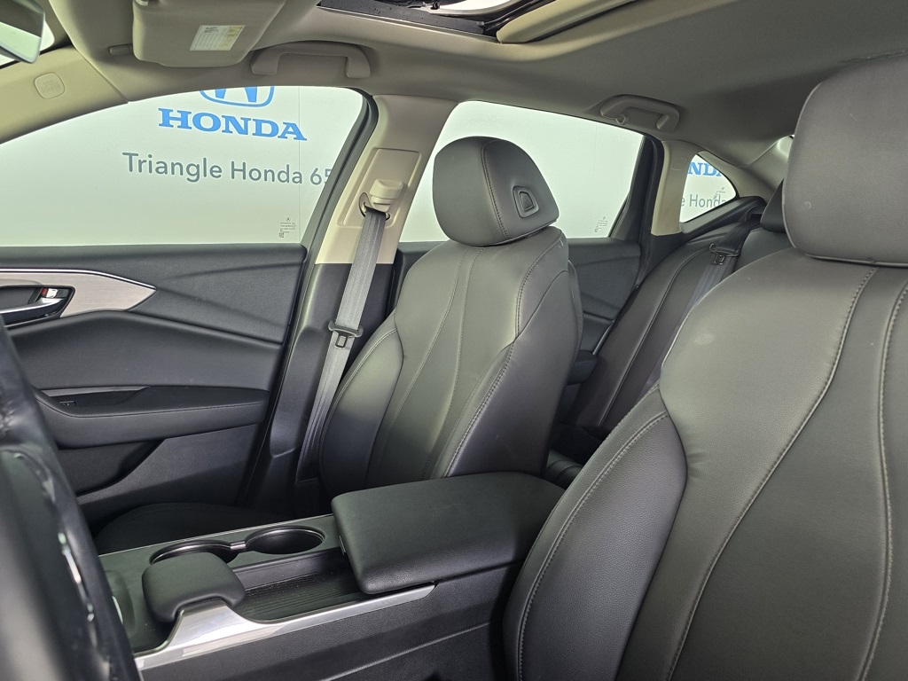 Thumbnail: 2022 Acura TLX - 5