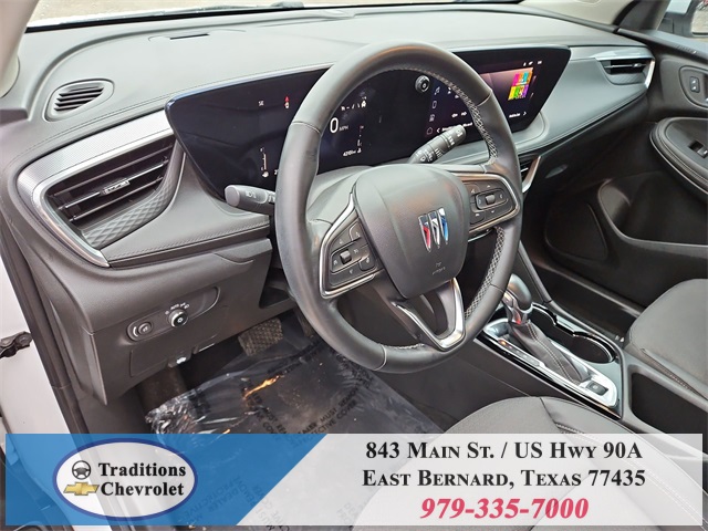 2024 Buick Encore GX Preferred White at Community Kia