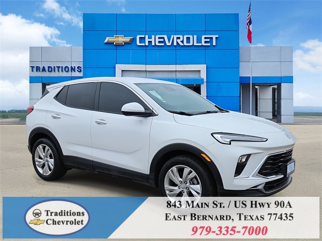 2024 Buick Encore GX Preferred White at Community Kia