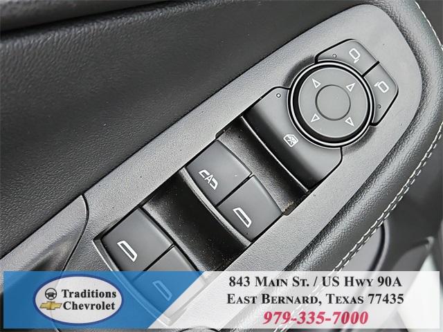 2024 Buick Encore GX Preferred White at Community Kia