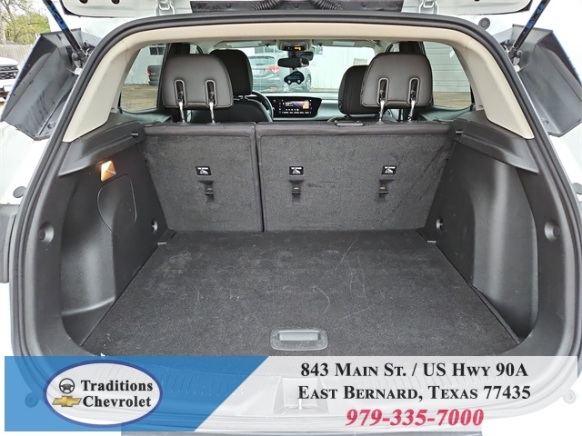 2024 Buick Encore GX Preferred White at Community Kia