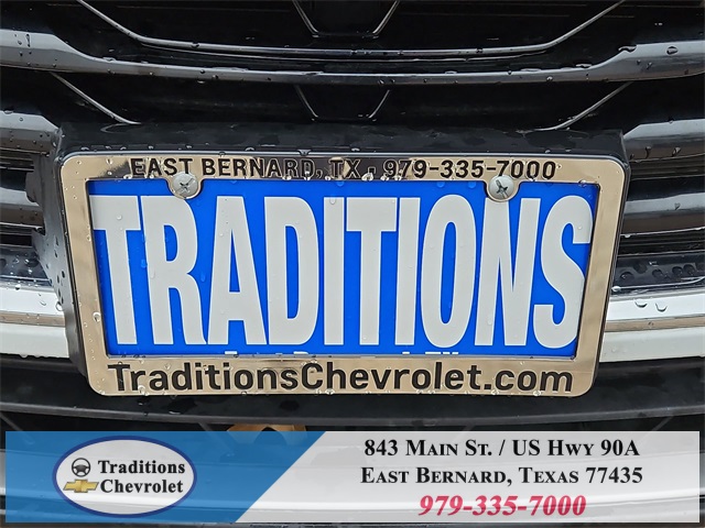 2024 Buick Encore GX Preferred White at Community Kia