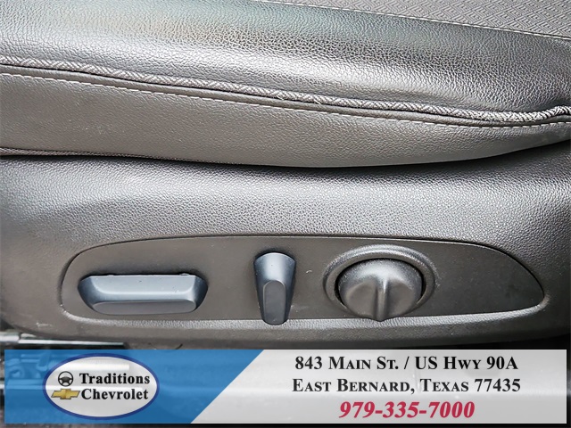 2024 Buick Encore GX Preferred White at Community Kia