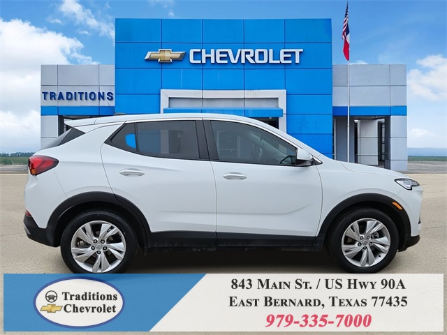 2024 Buick Encore GX Preferred White at Community Kia