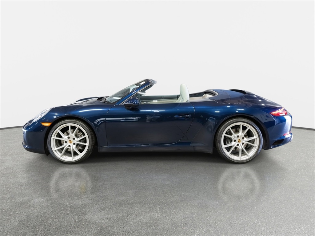 2019 Porsche 911 Carrera Cabriolet RWD