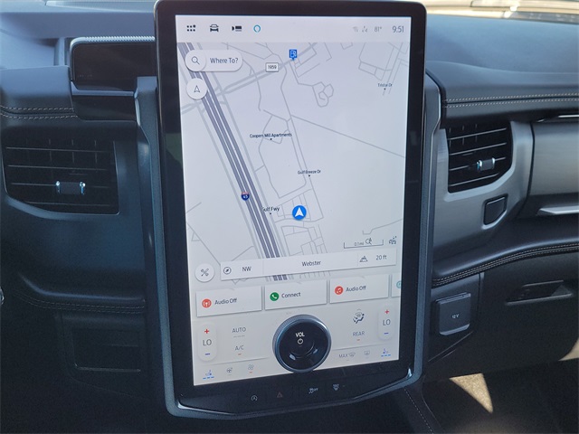 2024 Ford Expedition Platinum Silver at AutoSavvy Houston Northwest