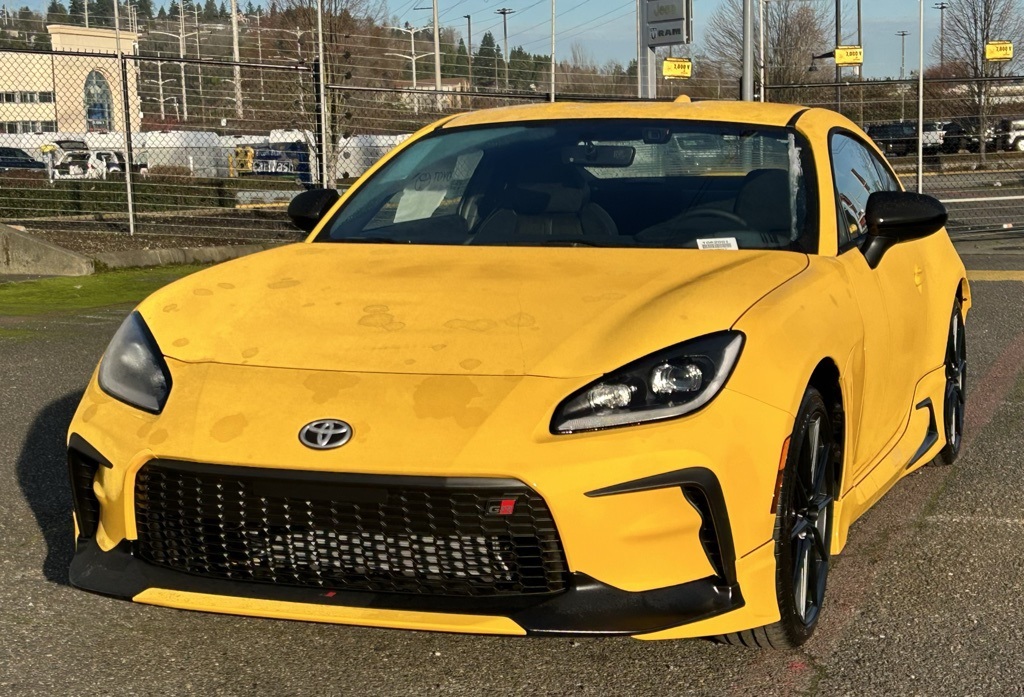2026 Toyota GR86 Yuzu Edition RWD
