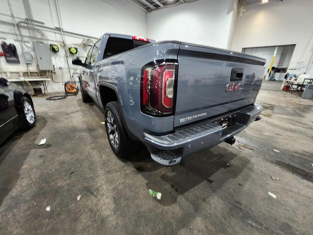2016 Gmc Sierra 1500 SLT photo 4