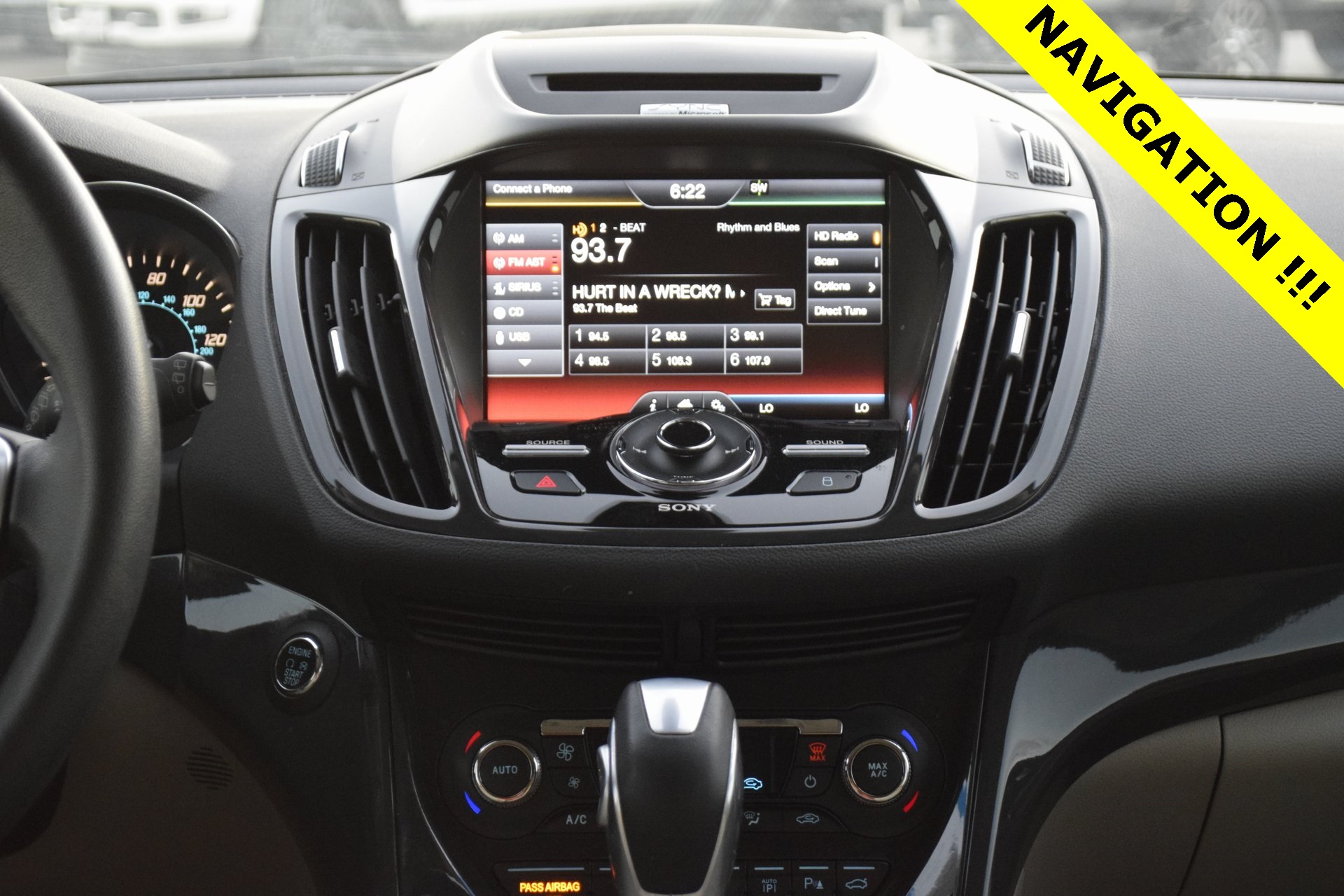 2015 Ford Escape Titanium - 3