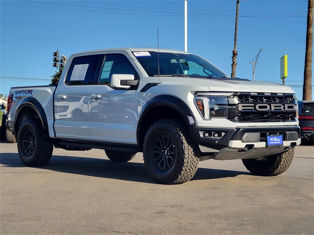 2025 Ford F-150 Raptor SuperCrew 4WD