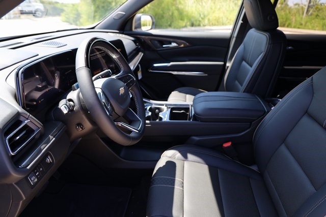 2026 Chevrolet Traverse High Country White at Monument Chevrolet