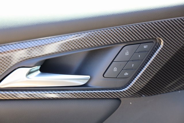 2026 Chevrolet Traverse High Country White at Monument Chevrolet