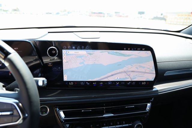 2026 Chevrolet Traverse High Country White at Monument Chevrolet