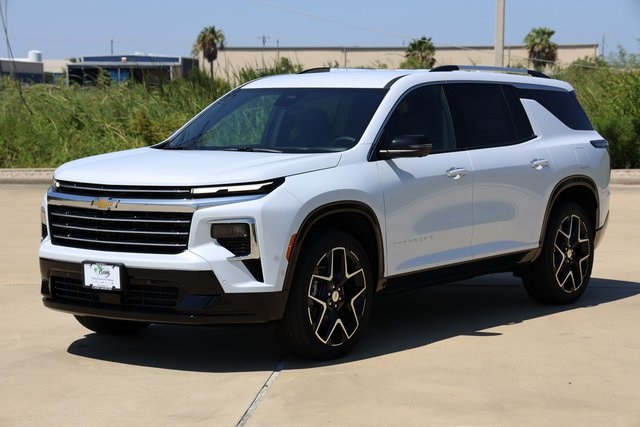 2026 Chevrolet Traverse High Country White at Monument Chevrolet