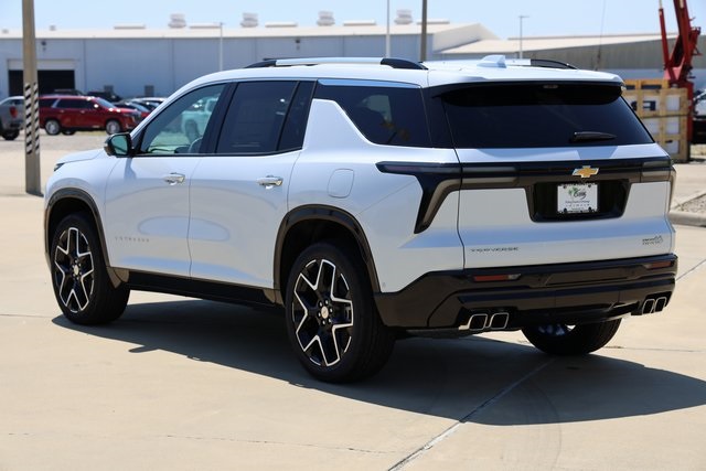 2026 Chevrolet Traverse High Country White at Monument Chevrolet