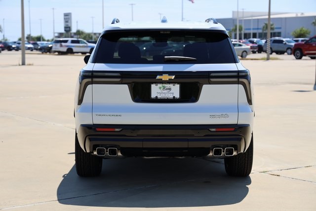 2026 Chevrolet Traverse High Country White at Monument Chevrolet