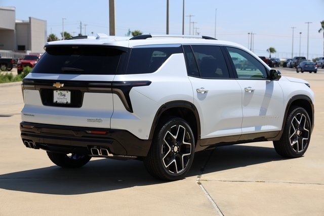 2026 Chevrolet Traverse High Country White at Monument Chevrolet