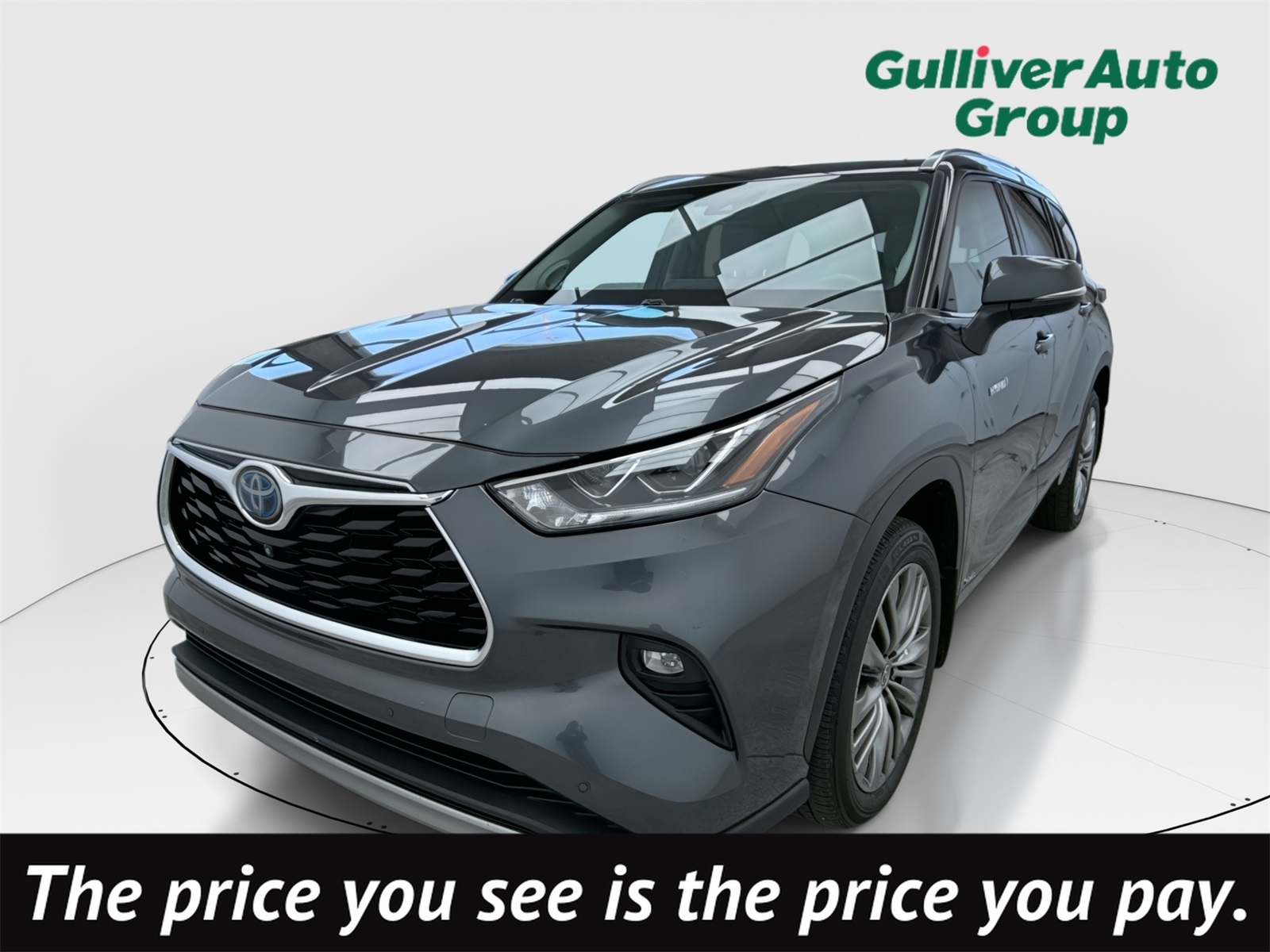 2021 Toyota Highlander Hybrid Platinum's photo