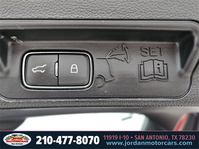 Used Car 2020 Ford Explorer  St For Sale Under $25,000 In San Antonio, Texas
