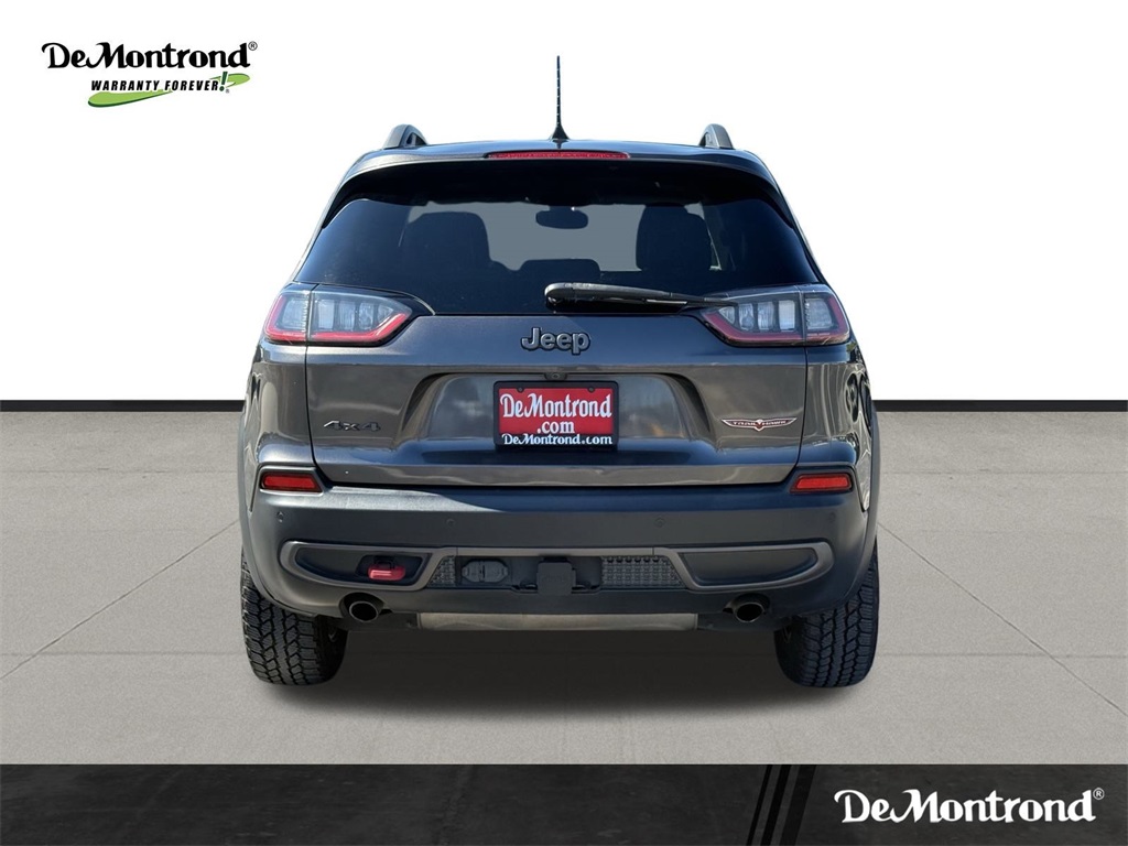 2019 Jeep Cherokee Trailhawk Gray at Durrett Motor Company