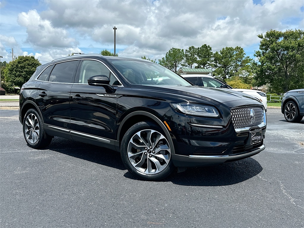 2022 Lincoln Nautilus Reserve