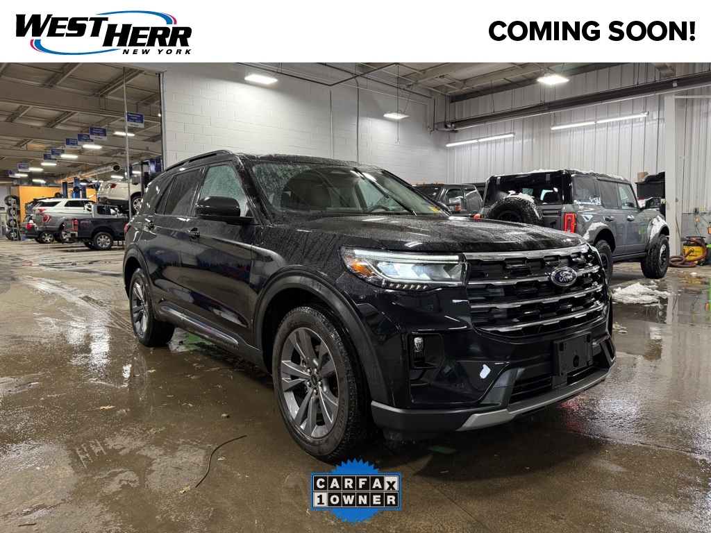2025 Ford Explorer Active AWD