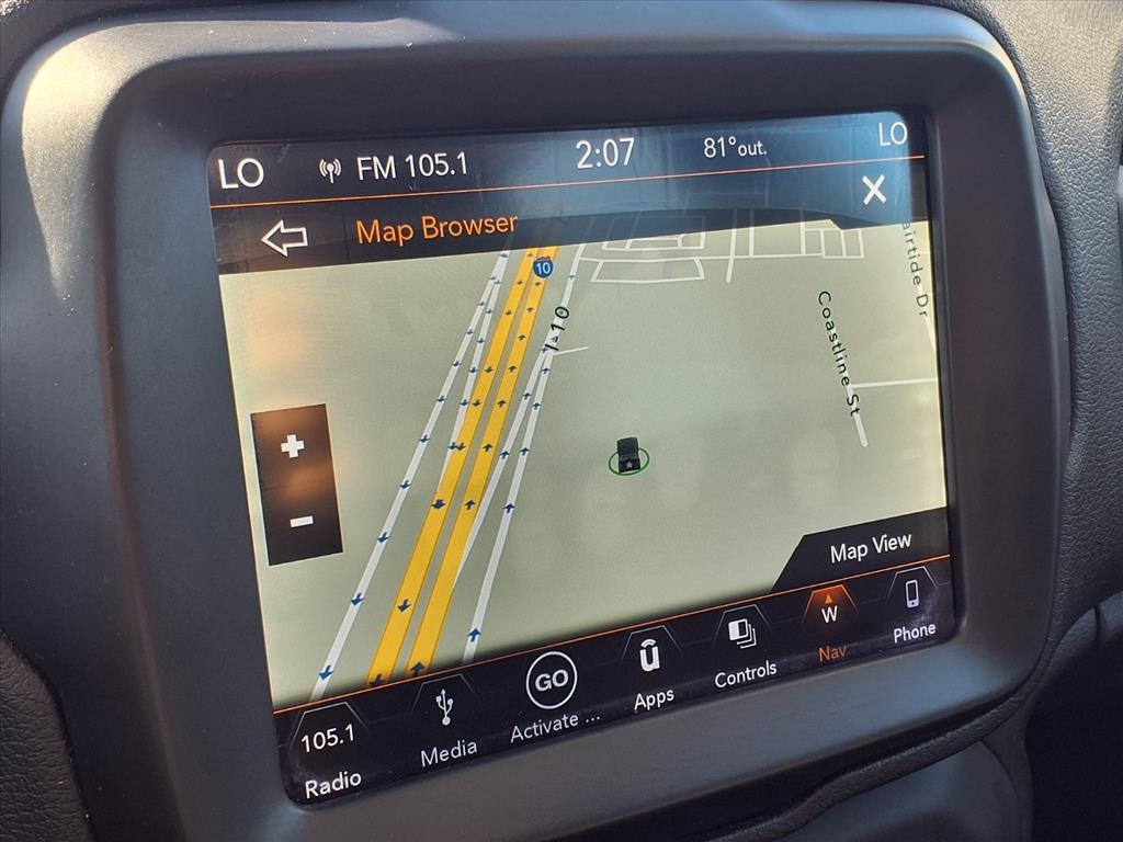 2018 Jeep Renegade Latitude Silver at Durrett Motor Company