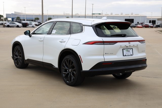 2025 Toyota Crown Signia Limited - 5