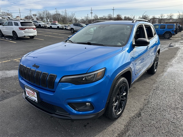 Certified 2023 Jeep Cherokee Altitude with VIN 1C4PJMMB1PD107866 for sale in Kansas City