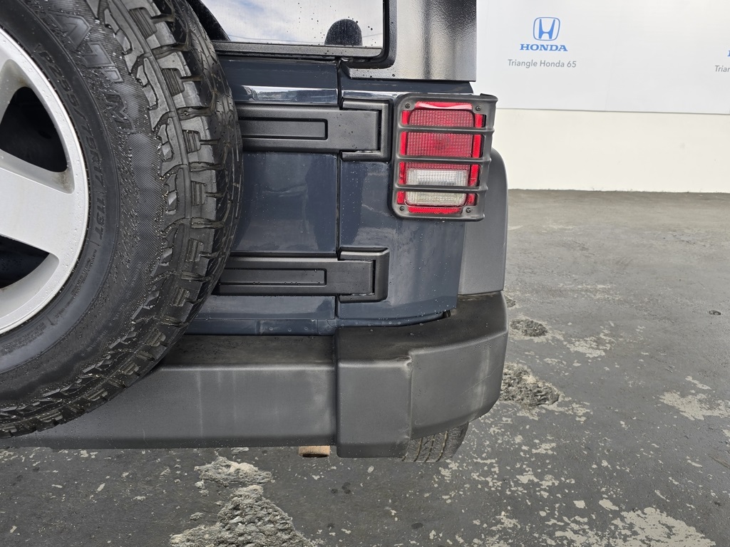 Thumbnail: 2018 Jeep Wrangler - 30