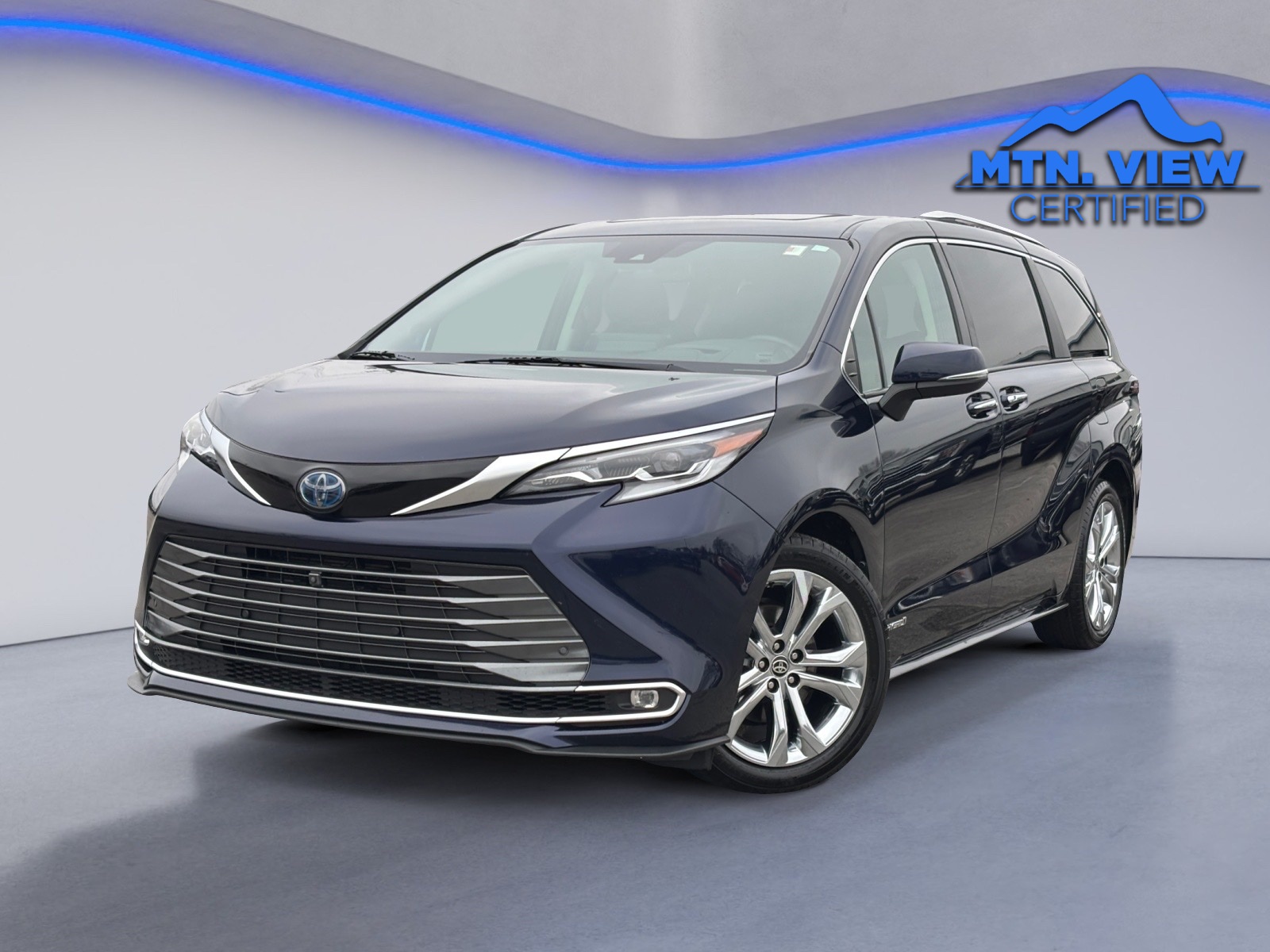 2021 Toyota Sienna Platinum 7-Passenger FWD